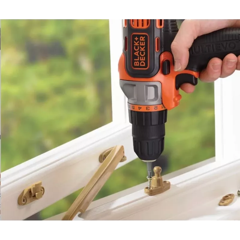 Black & Decker MT218KB vŕtačka 800 ot/min čierna, oranžová 1,46 kg