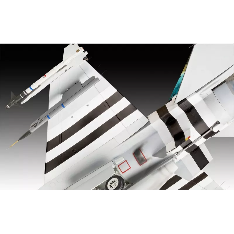 Plastový model lietadla REVELL F-16 Falcon 50th Anniversary stavebnica 1:32