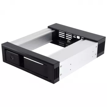 SilverStone FS301 - 13,3 cm (5,25 palca) - kôš na pamäťové disky - 3.5 palca - SATA - Serial Attached SCSI (SAS) - SAS - SATA - 3.5