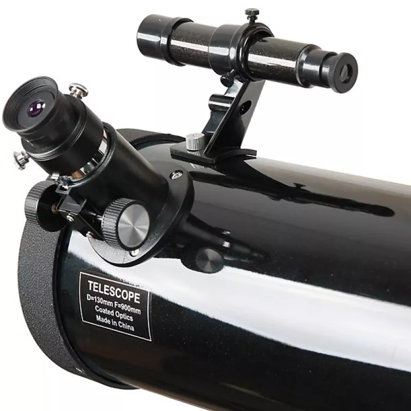 Refraktorový teleskop Skywatcher BK 1309 EQ2 — 130 mm clona, 900 mm ohnisková vzdialenosť
