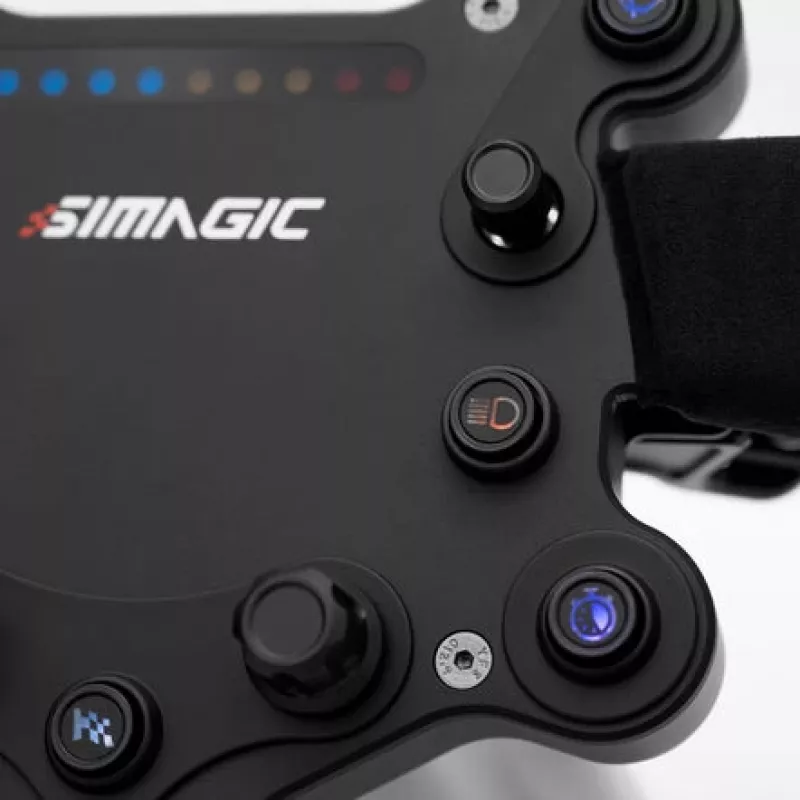 Simagic GTS Alcantara S202 — volant pre sim racing potiahnutý Alcantarou, model S202