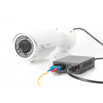 Digitus Gigabit PoE mediálny konvertor, RJ45 / SC, MM, PSE