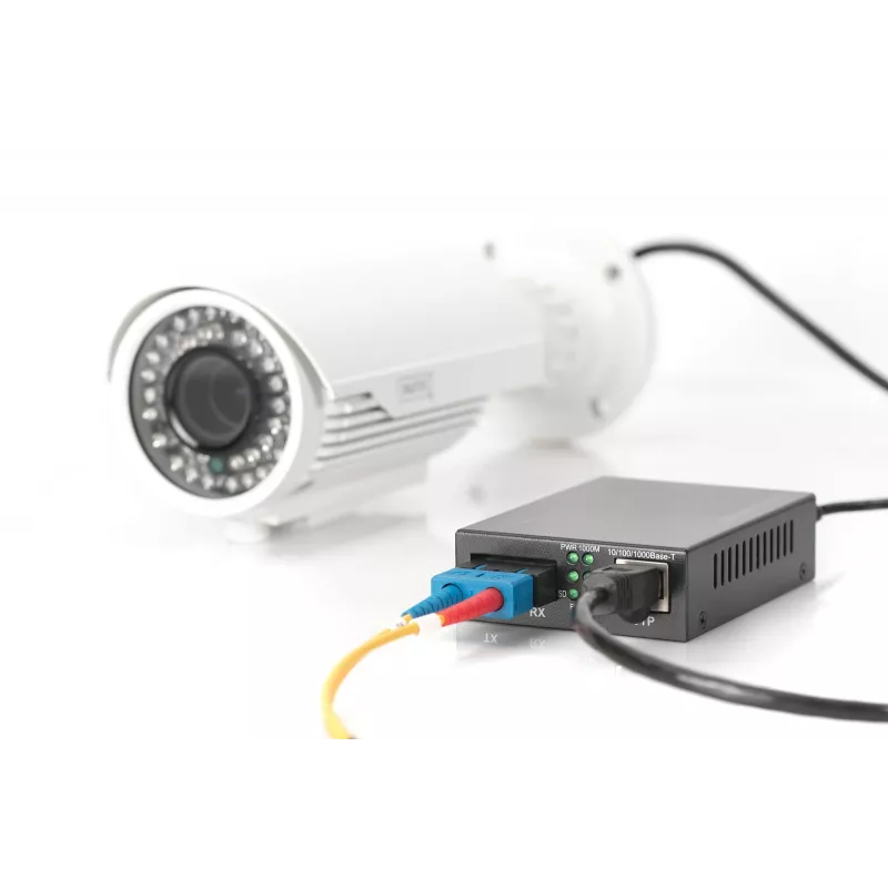 Digitus Gigabit PoE mediálny konvertor, RJ45 / SC, MM, PSE
