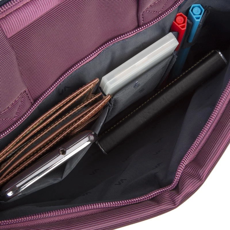 Rivacase 8231 39,6 cm (15,6) Messenger taška fialová
