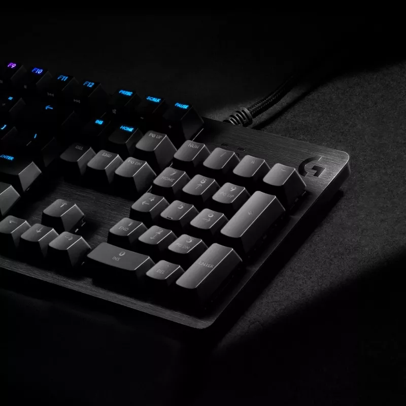 Logitech G512 herná klávesnica, čierna, káblová, švajčiarske rozloženie, 920-009347