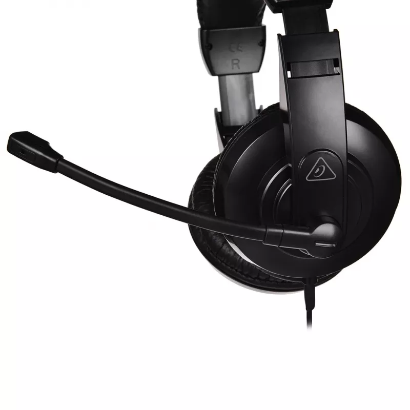 Behringer HPM1100 - uzavreté slúchadlá s mikrofónom a USB konektorom