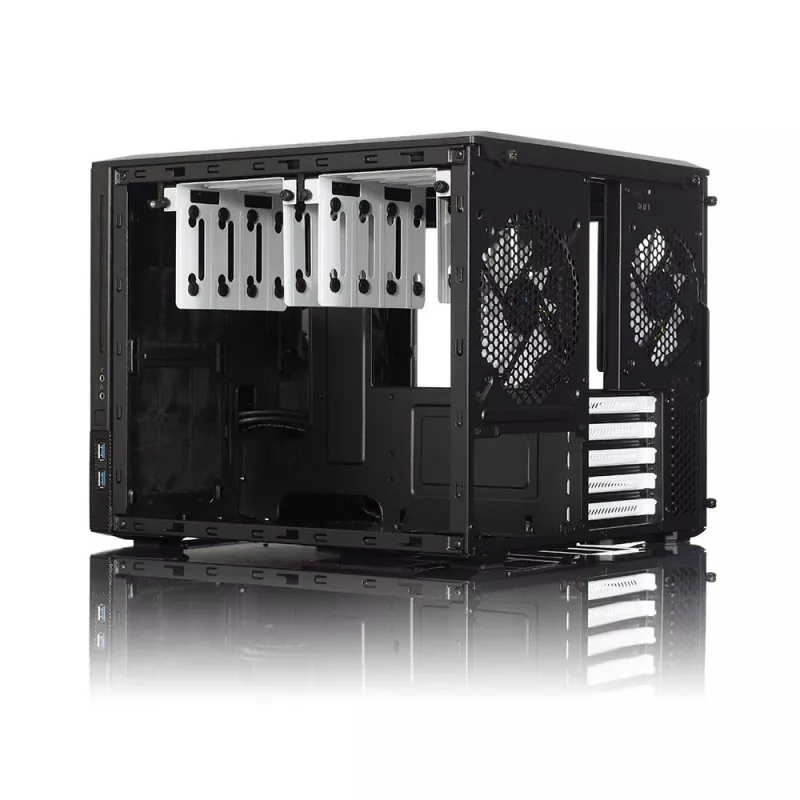 Fractal Design Node 804 Cube čierna