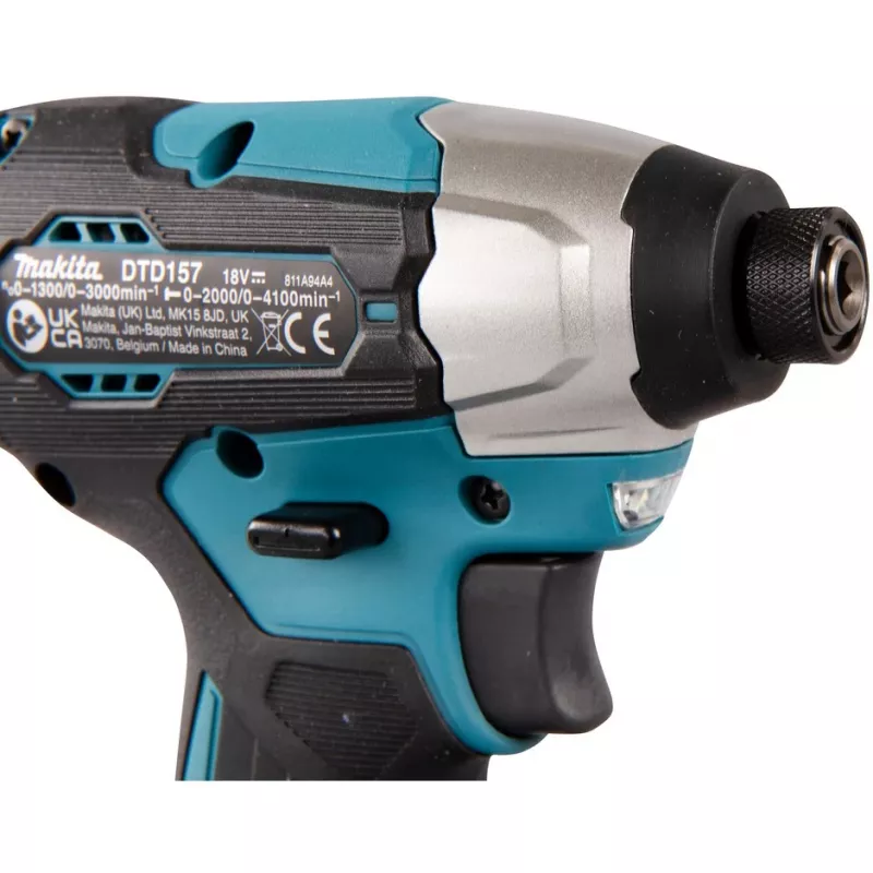 Makita DTD157Z rázový uťahovák 1/4 3000 ot/min 140 N⋅m čierna, zelená 18 V
