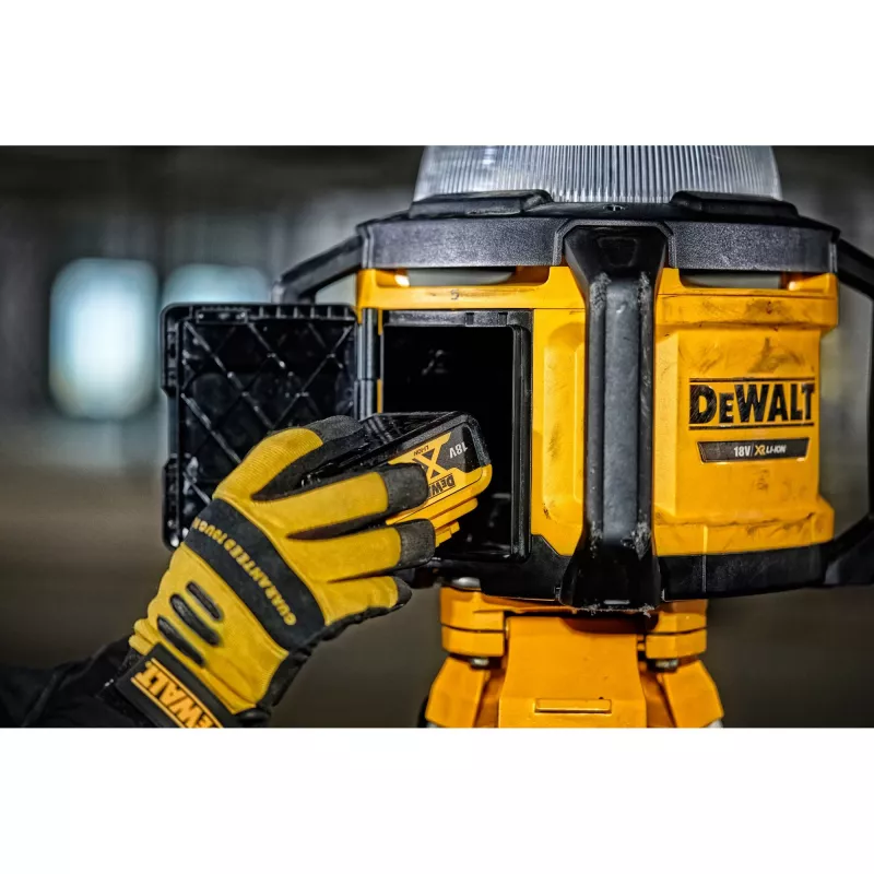 DeWalt akumulátorové stavebné svietidlo