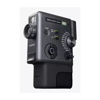Instantná kamera Fujifilm Instax mini evo Cinema – 1/5 palca CMOS 2560×1920, obrázok 62×46 mm, integrovaný blesk, čierna