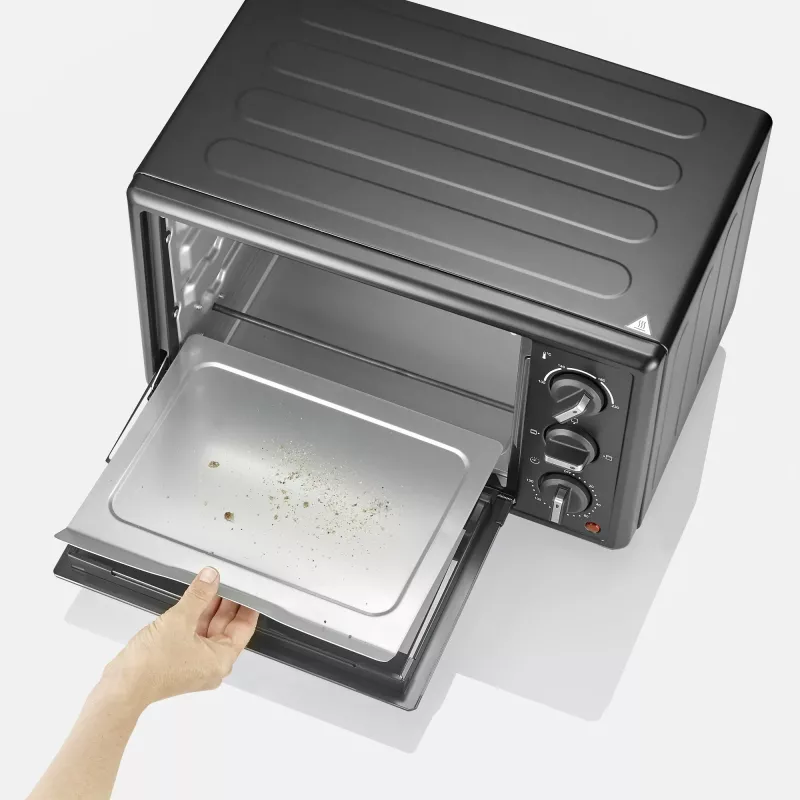 Elektrická mini rúra SEVERIN TO 2078 — 20 l objem, 1600 W, čierna, voľne stojaca
