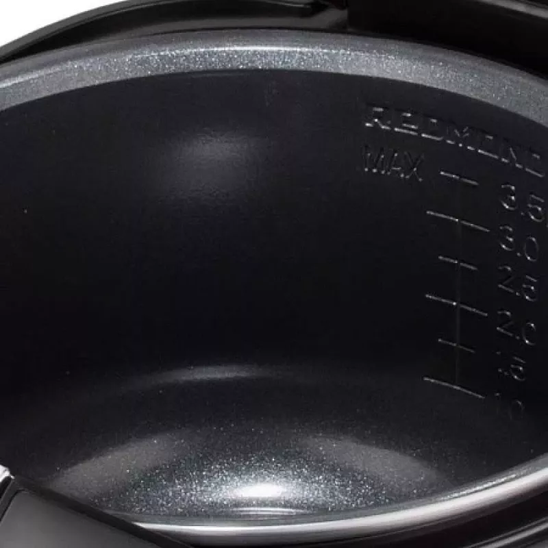 REDMOND M800S 5 L 900 W čierny