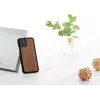 Puzdro na smartphone man and wood pre iPhone 11 Pro — čierny orech
