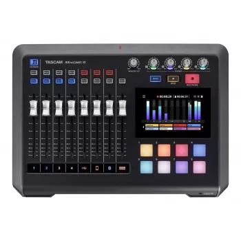 Tascam Mixcast 4 – mixpult na nahrávanie podcastov