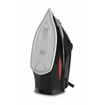 Naparážacia žehlička Black+Decker BXIR3000E (3000W; čierna)