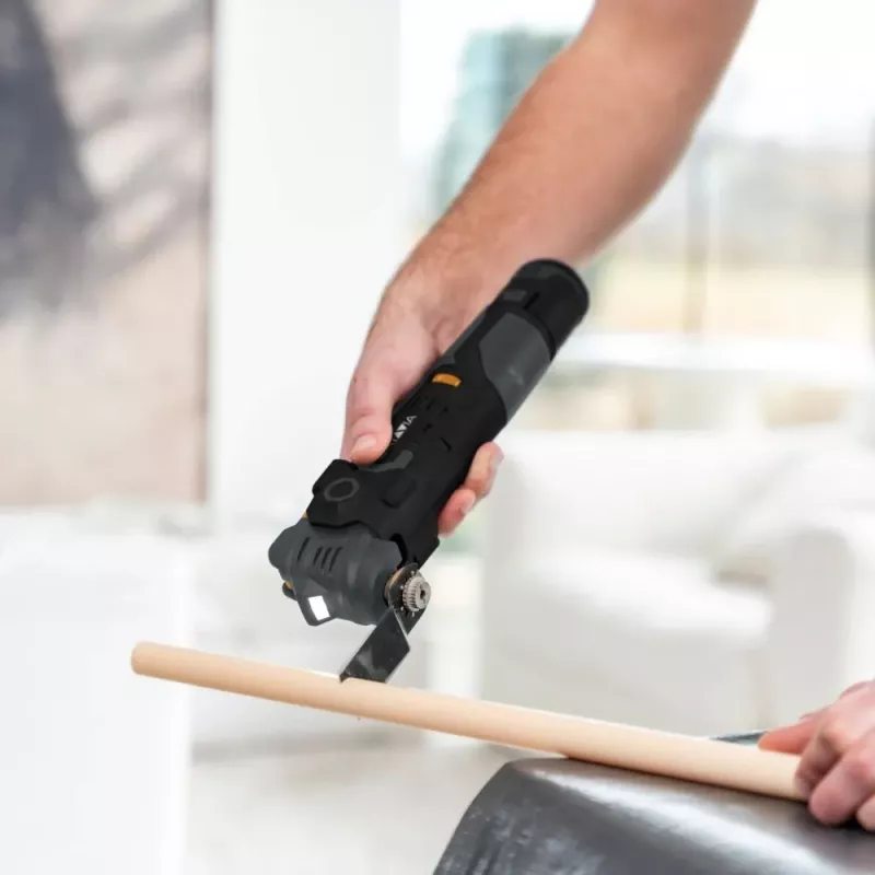 Batavia B.V. | 12V batéria antivibračný multitool - Fixxpack 2.0 set (vrátane 2,0-Ah batérie a USB-C kábla)