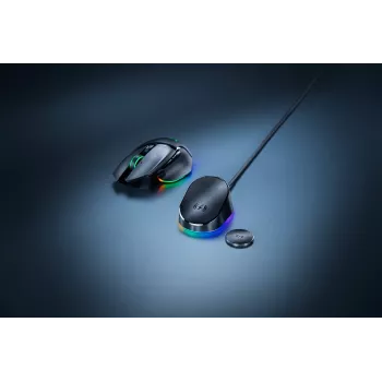Razer Mouse Dock Pro s bezdrôtovým nabíjacím puckom
