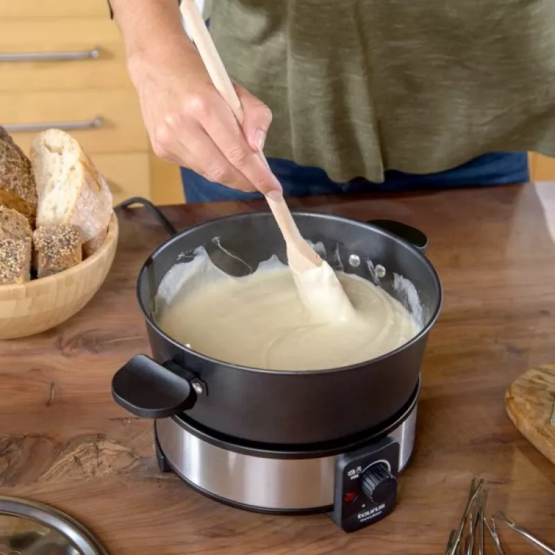 Sada na fondue Taurus FF2 2 L pre 8 osôb, nerezové telo, 1000 W, 230 V, čierna/strieborná