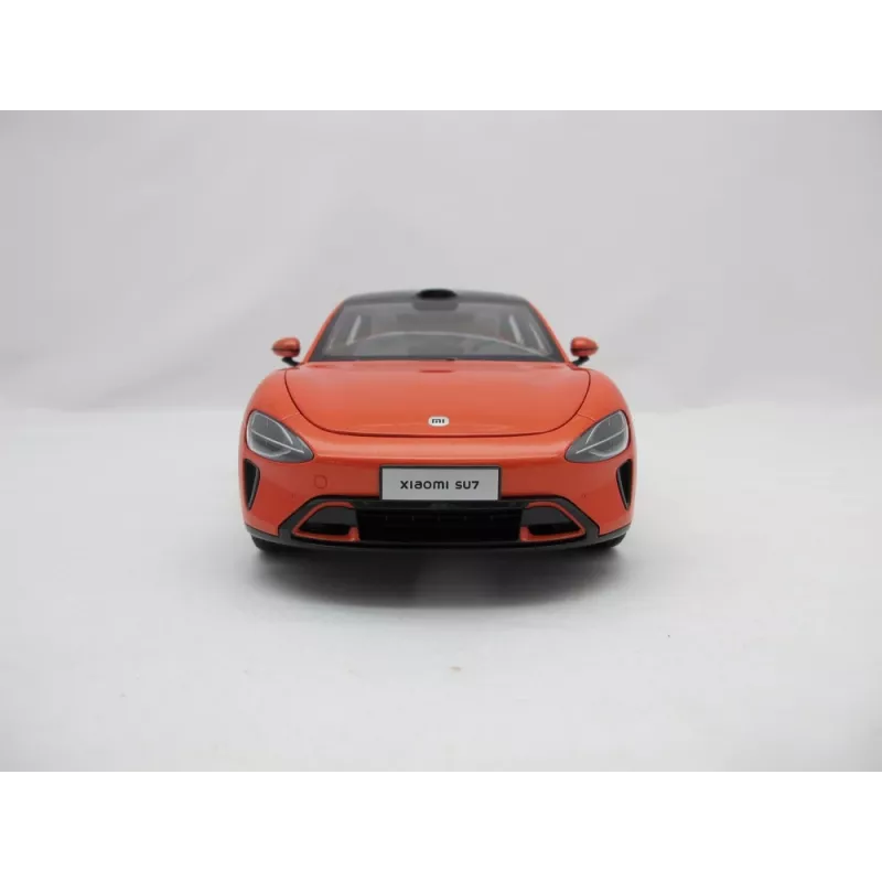 Model auta z liateho kovu Xiaomi SU7 mierka 1:18, predmontované, B278×T108×H81,5 mm