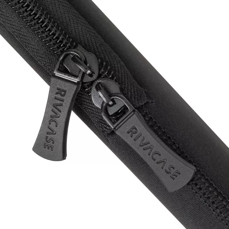 Rivacase 5226 Antishock puzdro na notebook 15,6 palca (39,6 cm), čierne