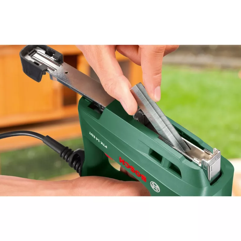 Bosch PTK 14 EDT elektrická sponkovačka sponkovanie