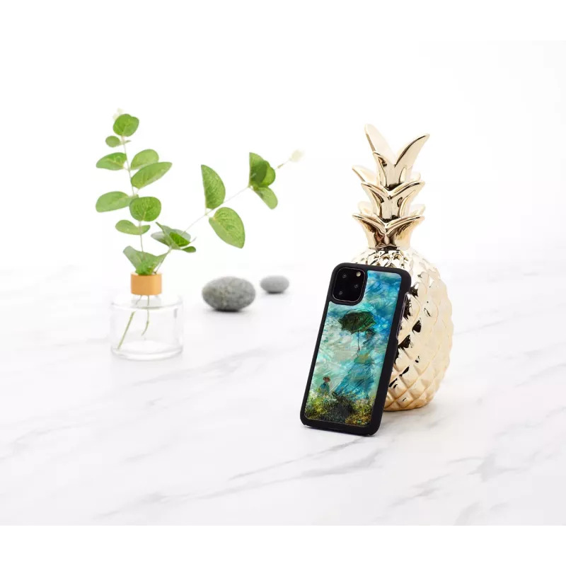 Ochranné puzdro iKins pre iPhone 11 Pro, čierna, slim fit