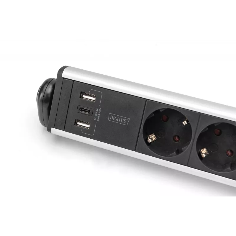 Digitus 6-násobná kancelárska predlžovacia zásuvka s 3x USB portami 1,5 m kábel