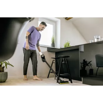 Kärcher VC 4 2-in-1 akumulátorový vysávač, bezvreckový, bezdrôtový, 21,6 V Li-Ion, 30 min. výdrž, HEPA, 2 rýchlosti, žltá/čierna