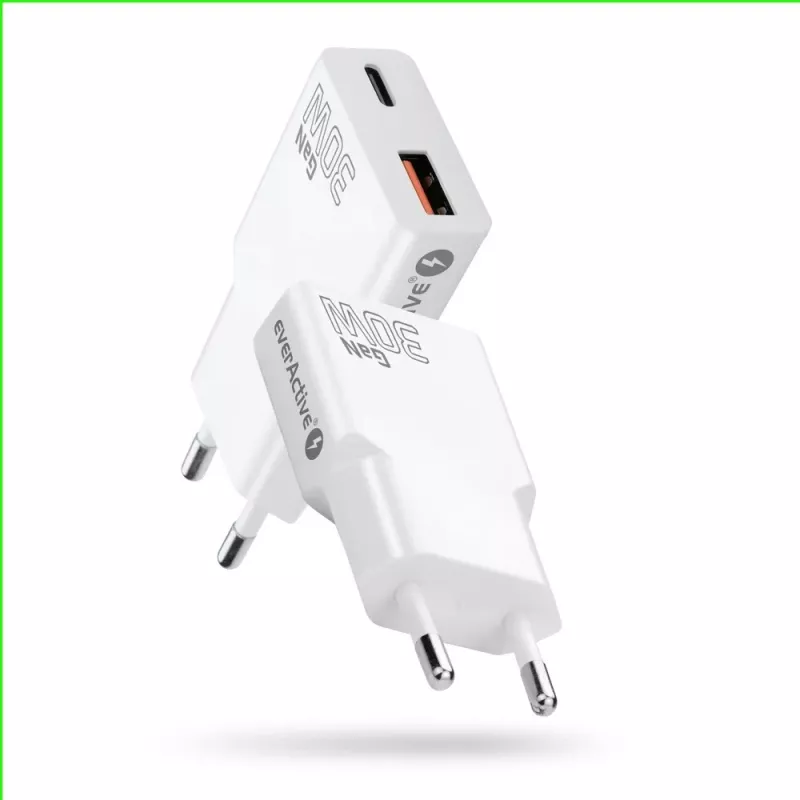 Univerzálna USB nástenná nabíjačka everActive SC-380Q Super slim QC 3.0 – Quick Charge 3.0, kompaktný dizajn