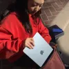 Apple MacBook Air 13 inch: čip M4 s 10-jadrovým CPU a 10-jadrovým GPU, 24 GB, 512 GB SSD – Starlight