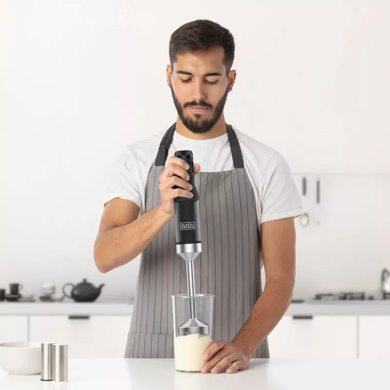Ručný mixér Black+Decker BXHB1501E