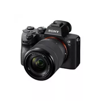 Sony α 7 III + 28–70 mm MILC 24,2 MP CMOS 6000 x 4000 pixelov čierny