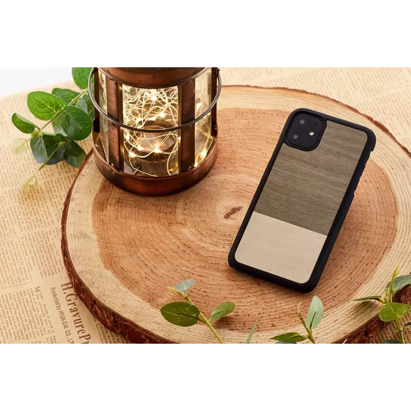 Puzdro na smartphone man and wood pre iPhone 11 — čierna, ochranné puzdro