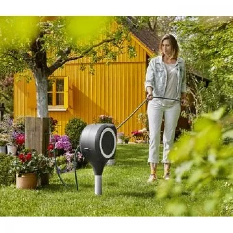 Podstavec na zem s bubnom Gardena RollUp Automatic čierna sivá