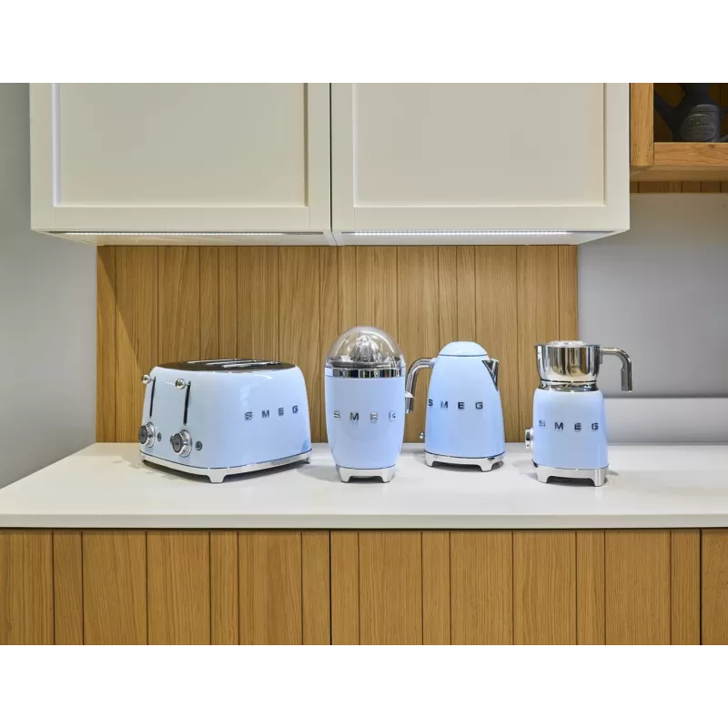 Smeg 50's Style TSF03PBEU hriankovač pastelovomodrý