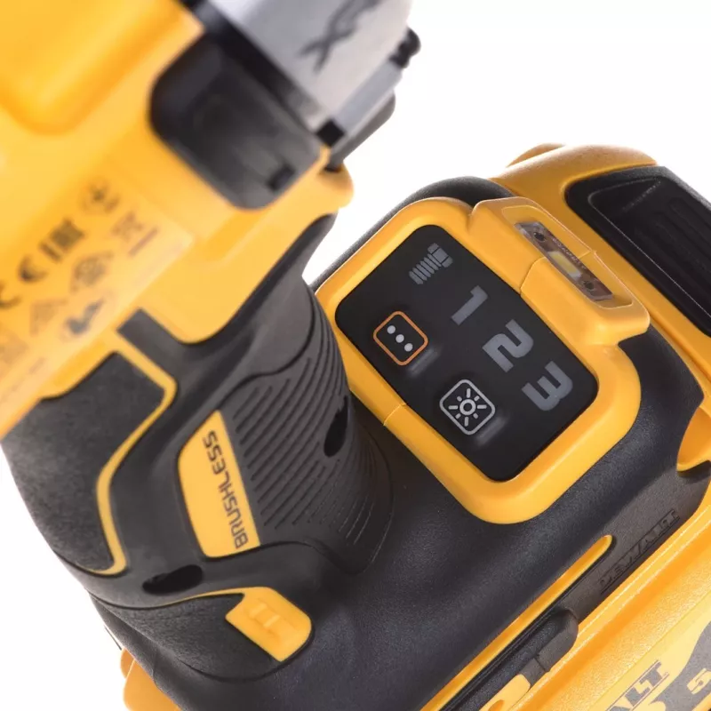 Rázový uťahovák DeWalt DCF892P2T-QW