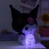 Stolové nočné svetlo Paladone Hello Kitty Kuromi GloBuddies nočné svetlo model PP14396KUR