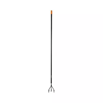 Fiskars kultivátor Solid čierny ručný kultivátor