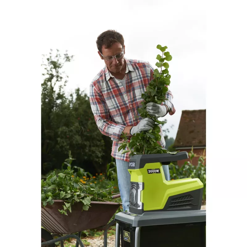 Ryobi RSH3045U - drvič - elektrický - 3000 W - výkon drvenia: 45 mm - 21 kg