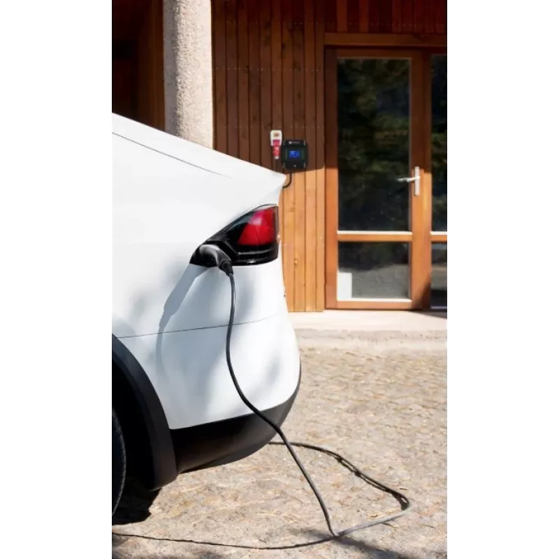 Wallbox DEFENZO Pro AC22 DEF1017 22 kW Type 2 nabíjačka pre elektrické vozidlá