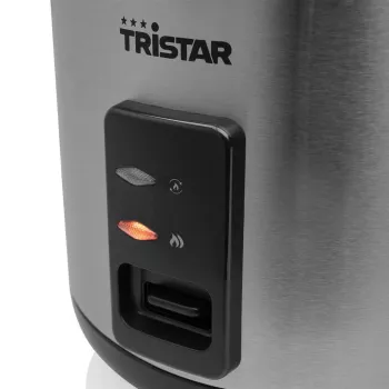 Hrniec na ryžu Tristar RK-6147 — 1,5 l, 500 W, čierna/strieborná