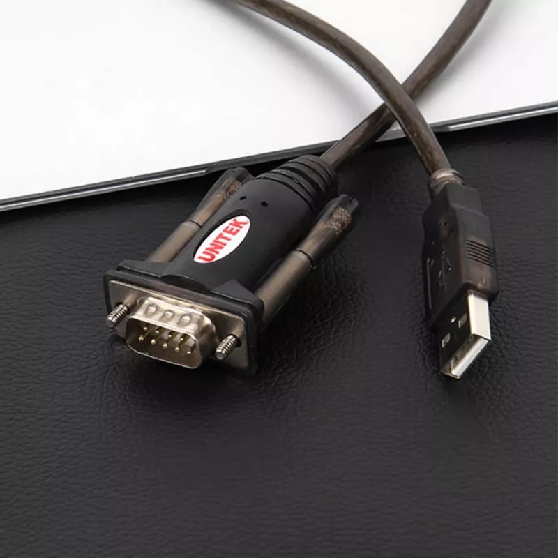 UNITEK Y-105 sériový kábel čierny 1,5 m USB Type-A DB-9