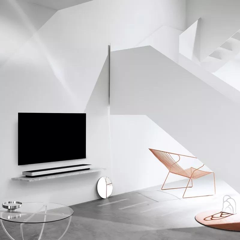 Soundbar Bang & Olufsen Beosound Stage Dolby Atmos čierna strieborná