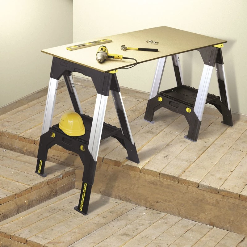 Stanley FatMax 1-92-980 pracovné kozy, pár, nosnosť do 1135 kg, čierne