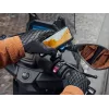 Quad Lock držiak na zrkadlo pasívny držiak mobilného telefónu/smartfónu čierny, modrý