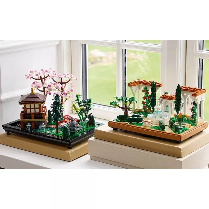LEGO ICONS 10359 Záhrada s fontánou