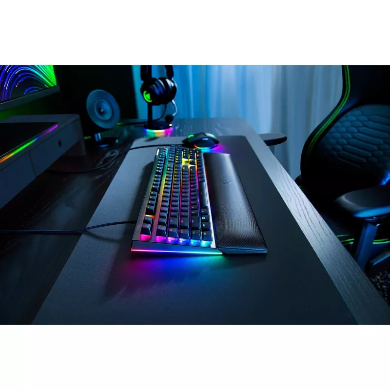 Razer BlackWidow V4 klávesnica – USB-C, QWERTZ