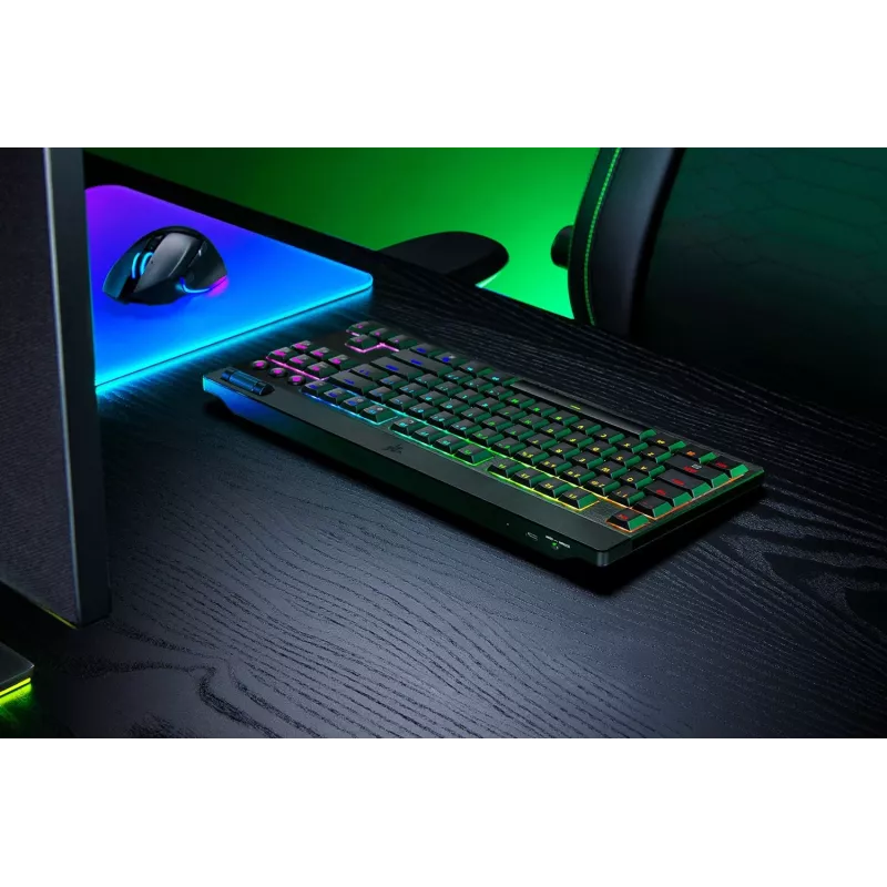 Razer BlackWidow V4 Low-Profile Tenkeyless HyperSpeed herná klávesnica, zelené spínače, rozloženie US