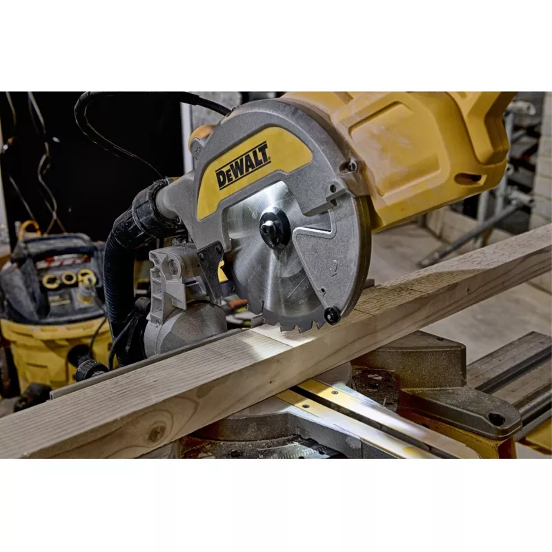 Pokosová a zrezávacia píla DeWALT DWS777-QS 6300 ot/min 1800 W