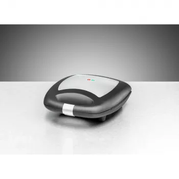 Sendvičovač Rommelsbacher ST 1410 — 4 sendviče, 1400 W, nepriľnavé platne, čierna/strieborná